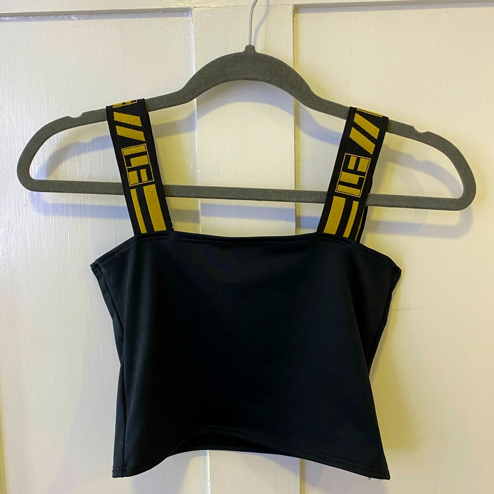 LF Thick Strap Cropped Black Top